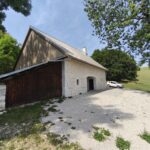 La grange de la tour Belvédère de sur Lyand Hébergeur GTJ dans l'Ain